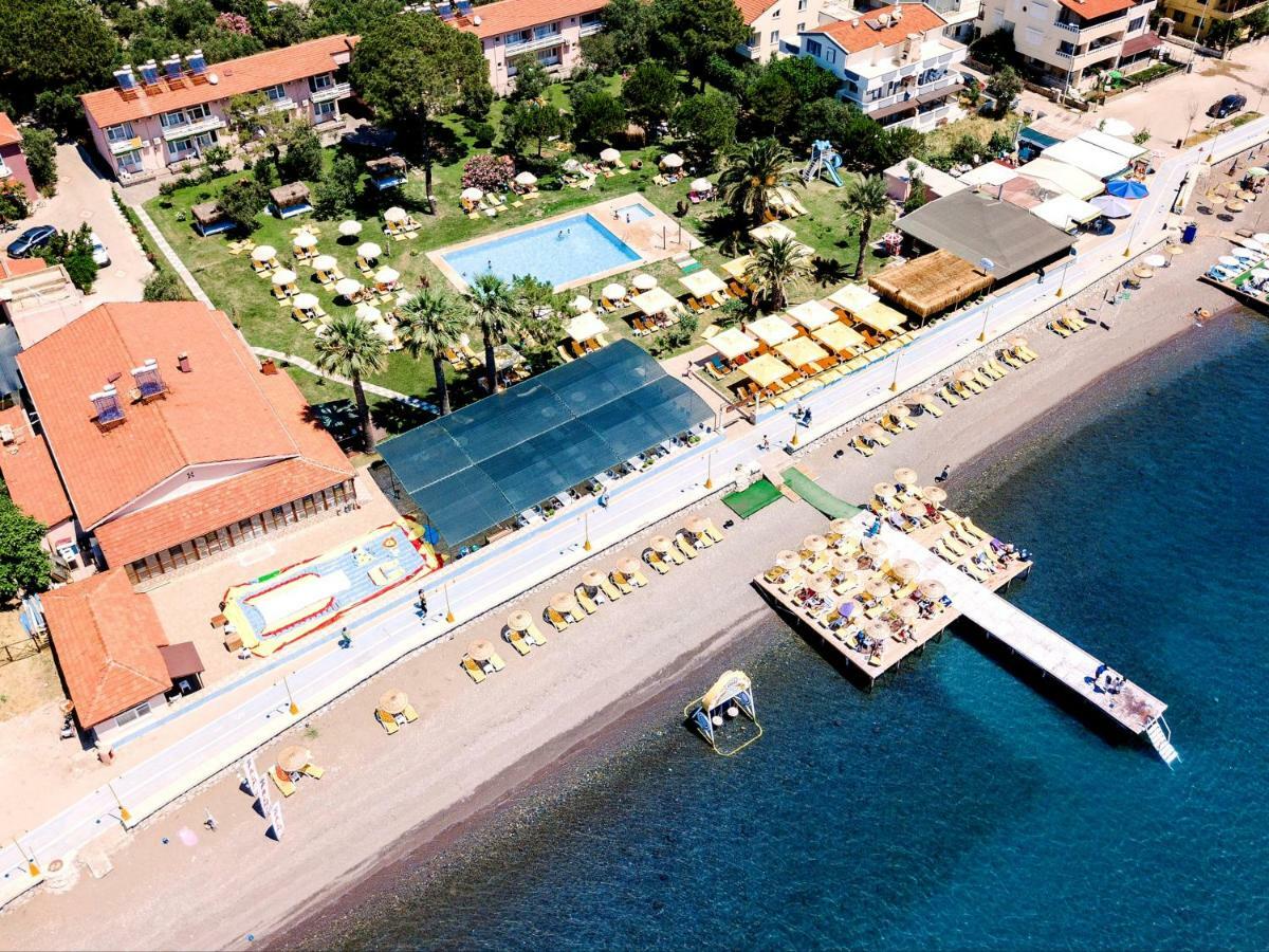Palm Beach Hotel Küçükkuyu Exterior foto